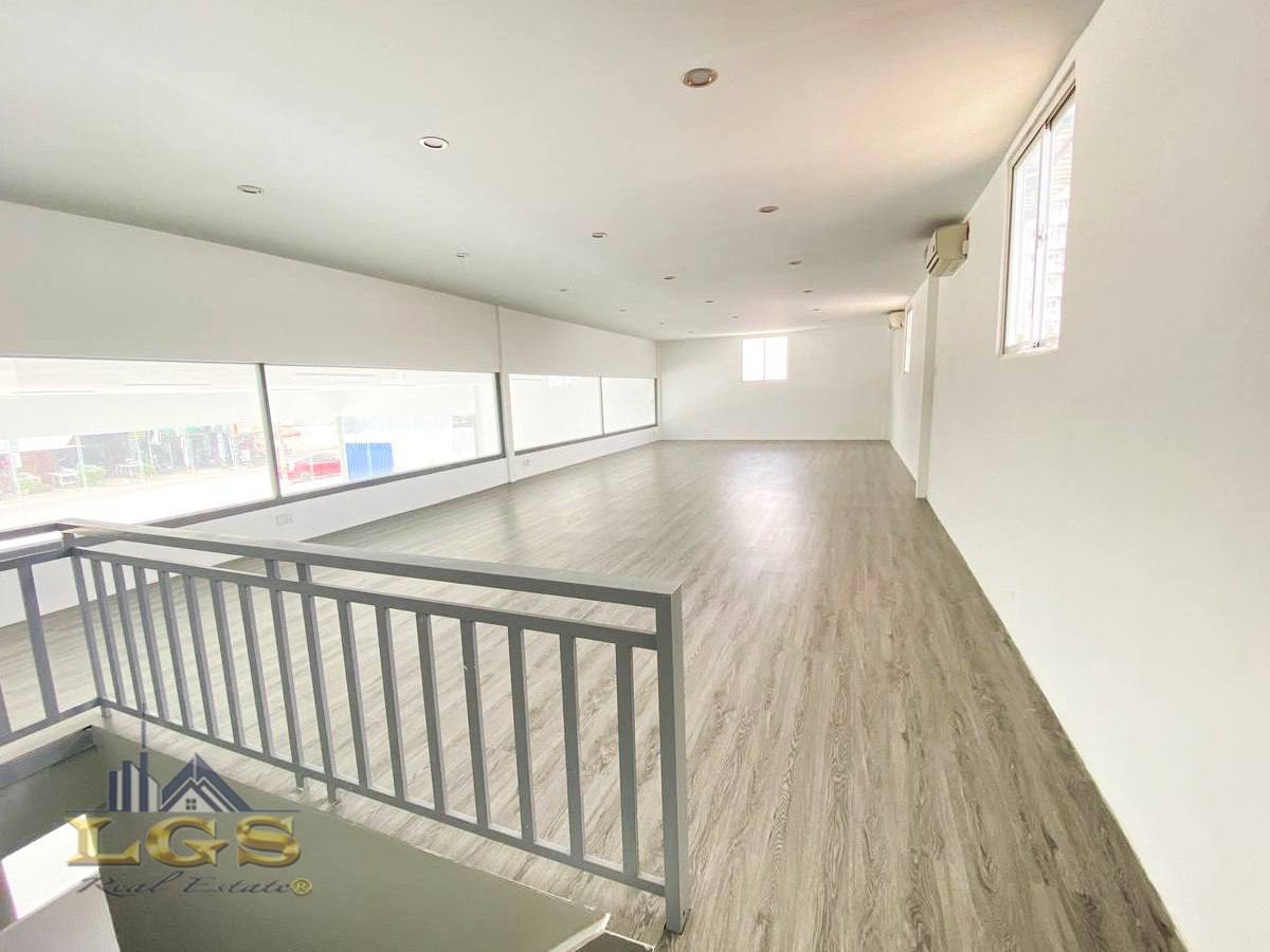 photo_2025-10-16_13-20-56