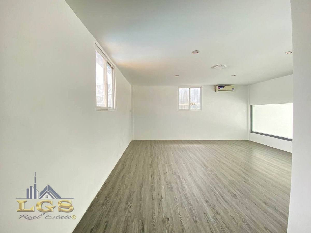 photo_2025-10-16_13-20-59