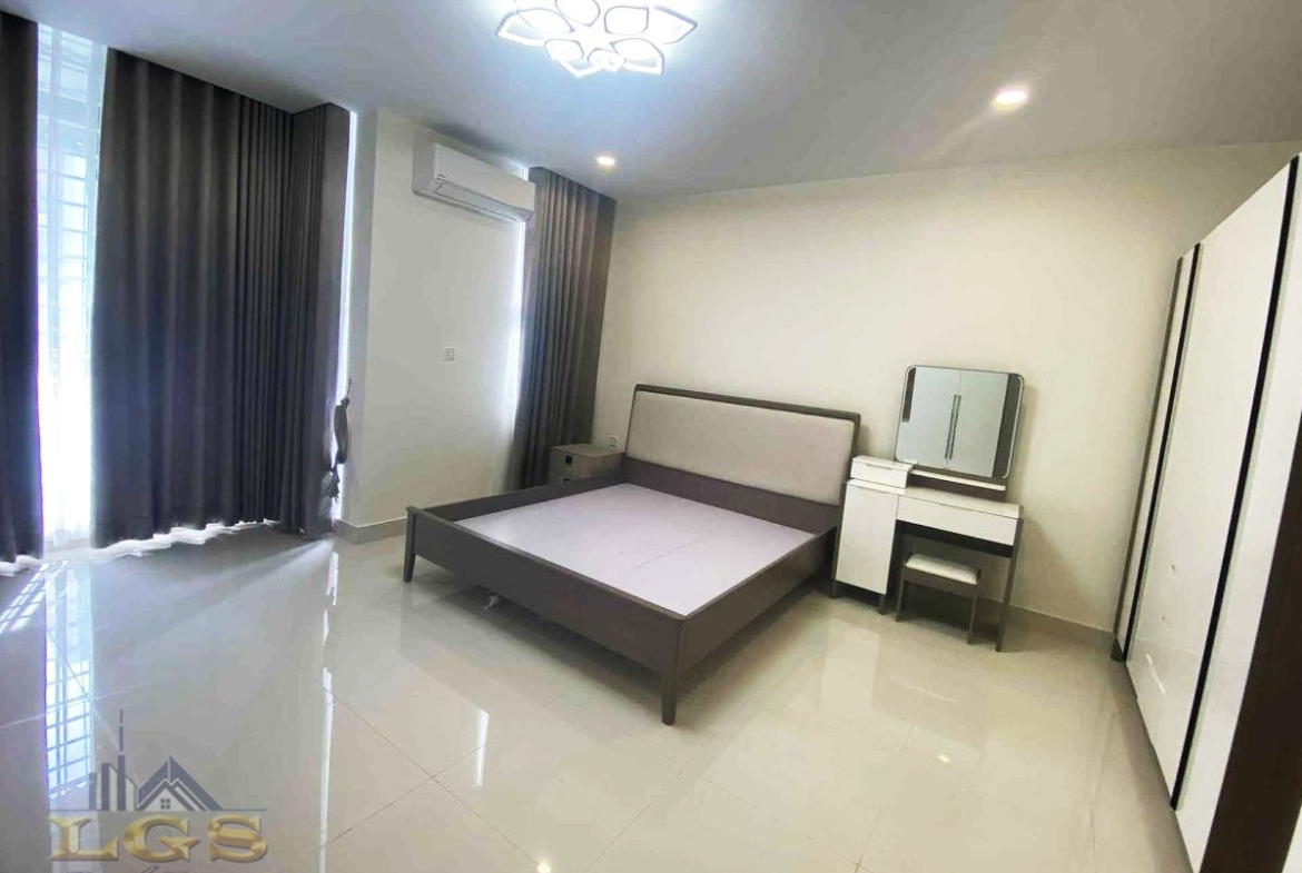 photo_2025-10-31_11-18-00