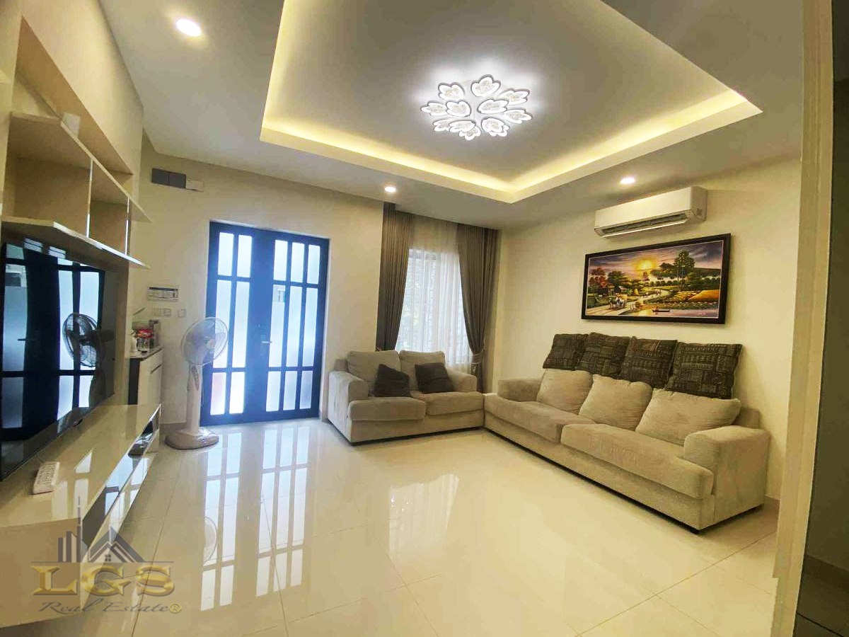 photo_2025-10-31_11-17-48