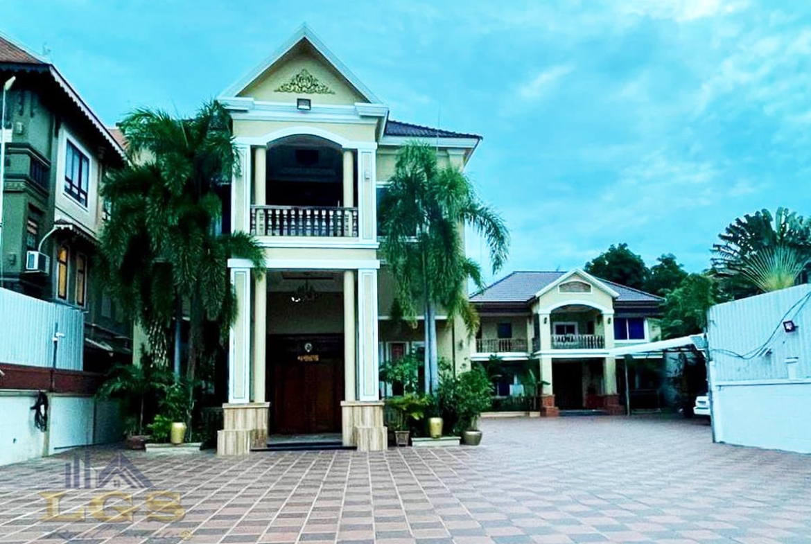 photo_2025-11-01_10-22-57