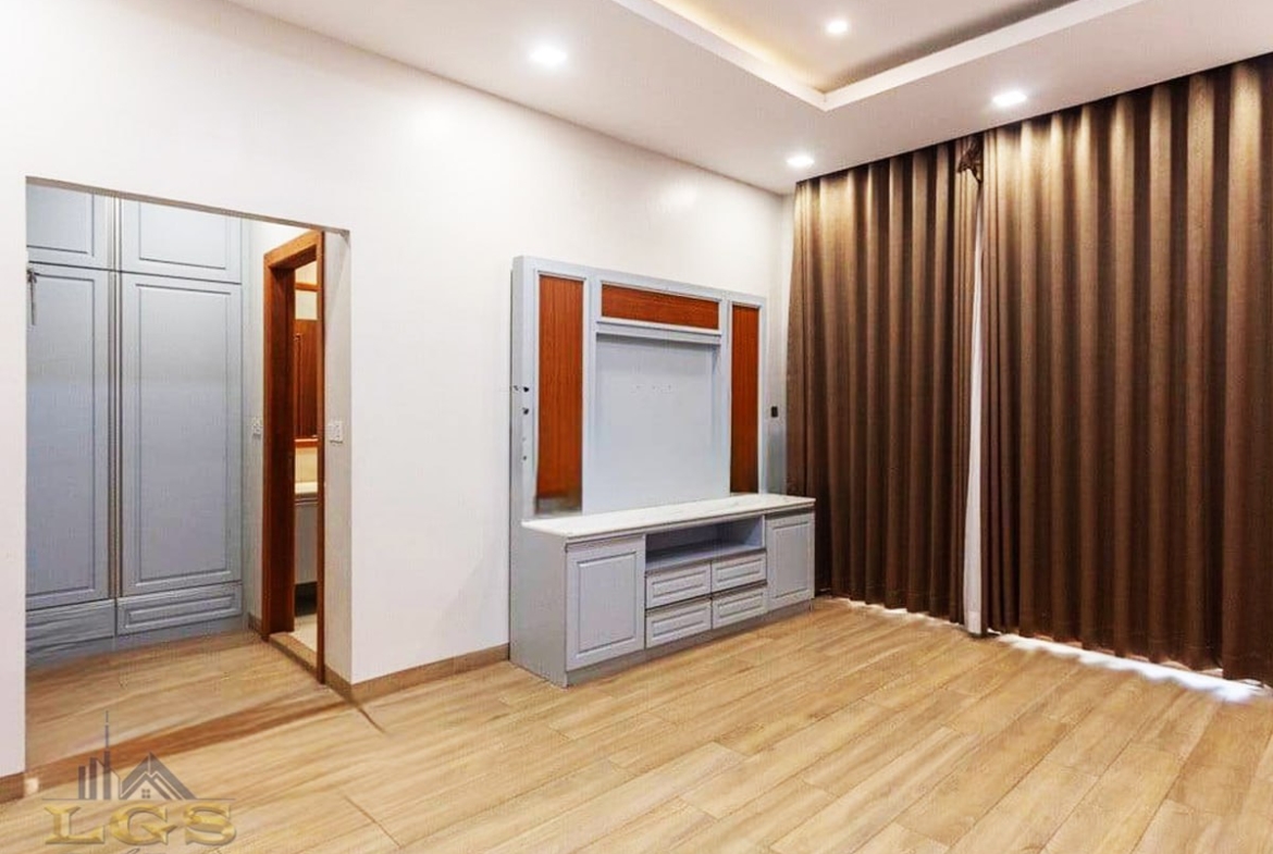 photo_2025-11-01_10-57-22