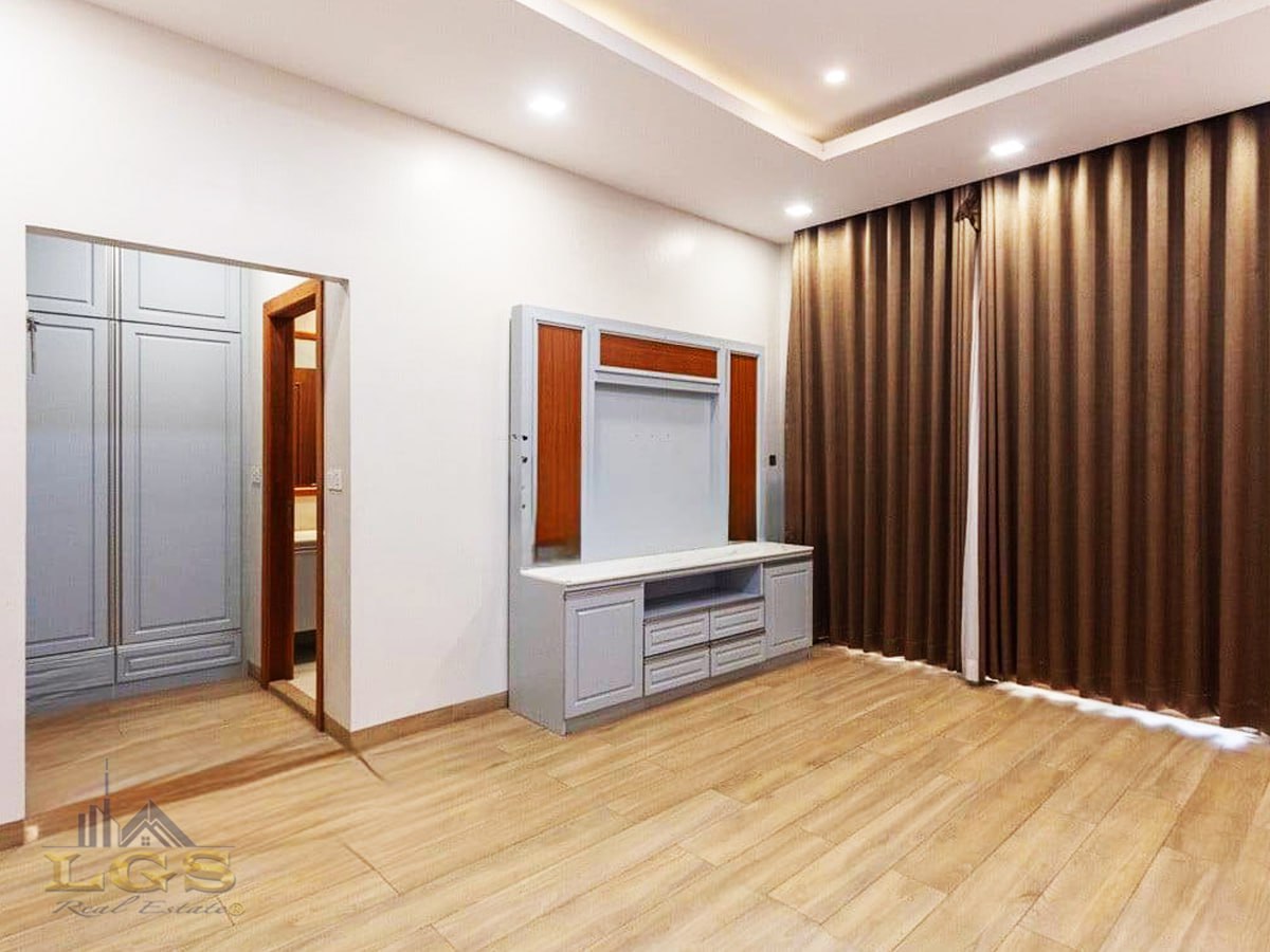 photo_2025-11-01_10-57-22