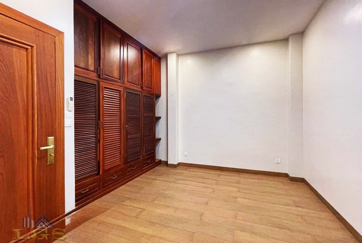 photo_2025-11-01_10-57-27