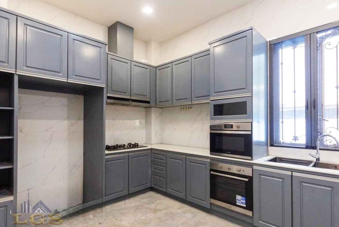 photo_2025-11-01_10-57-30