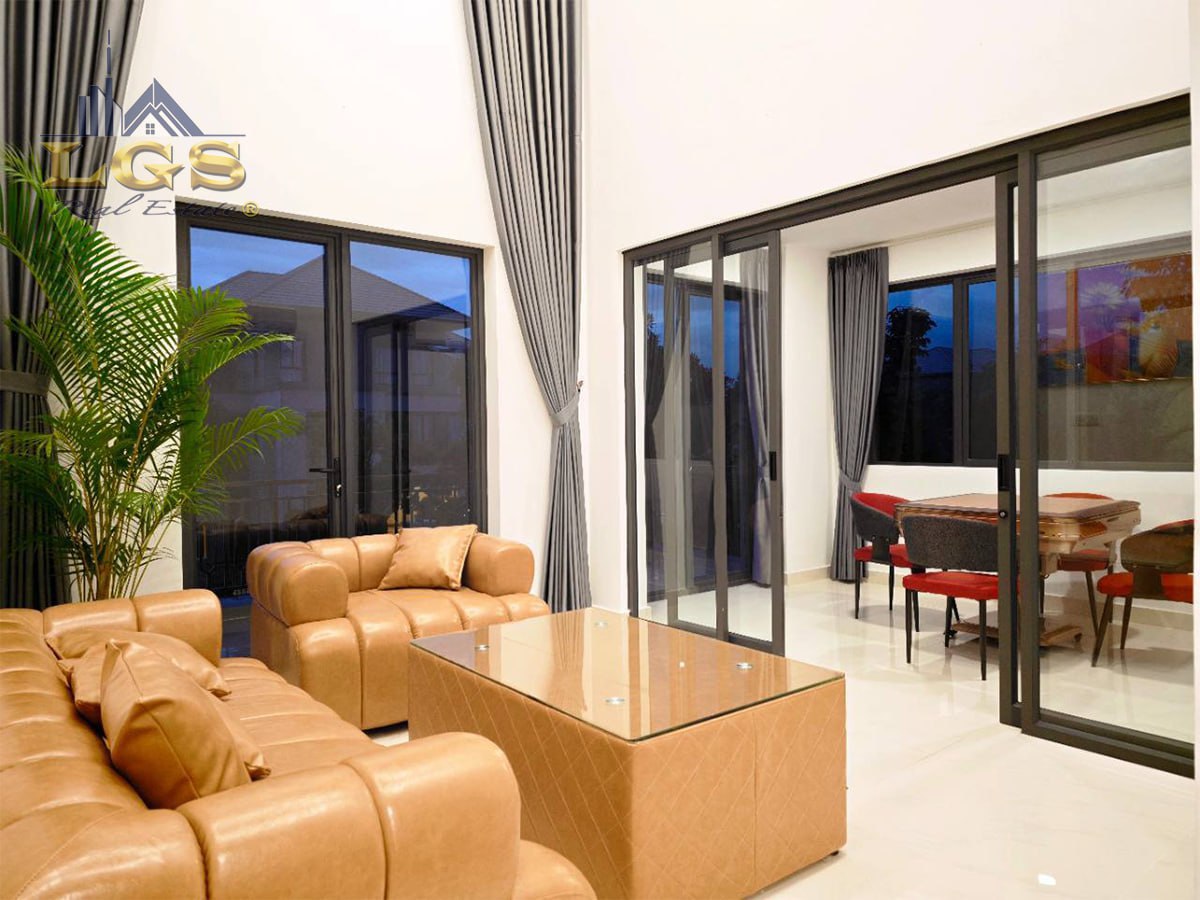 photo_2025-11-03_10-22-33