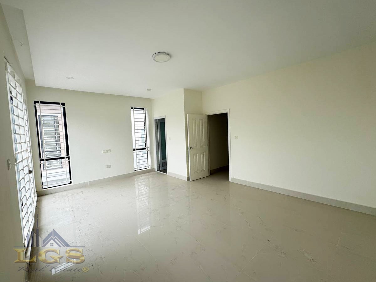 photo_2025-11-03_13-42-12